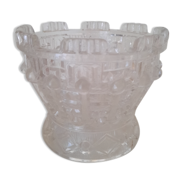 Cut glass cut