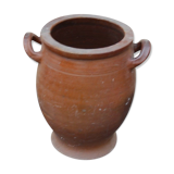 Old pot brownstone, salt