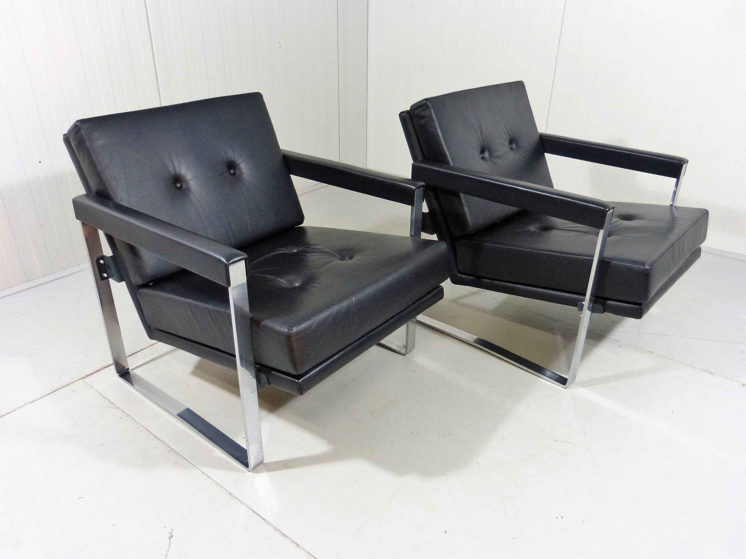 Hein Salomonson black leather lounge chairs 1968