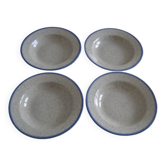 Set of 4 speckled blue Tulowice plates.