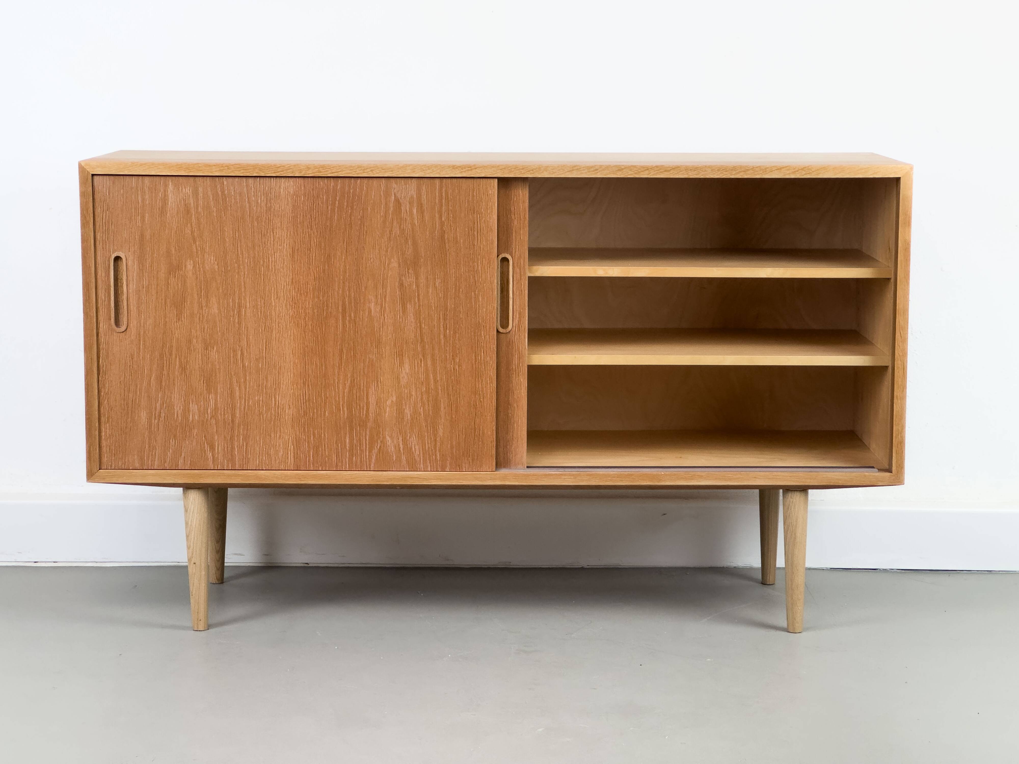 Danish Oak Sideboard by Carlo Jensen for Hundevad & Co., 1960s