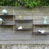 Modular metal string wall shelf