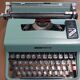 Olivetti lettera 32 green typewriting machine 1960s like new