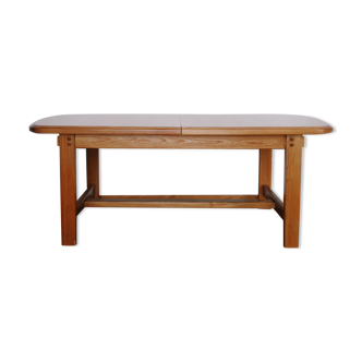 Solid elm extendable farmhouse table