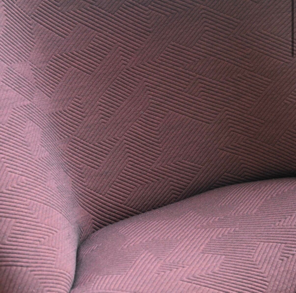 Artifort Oyster chair