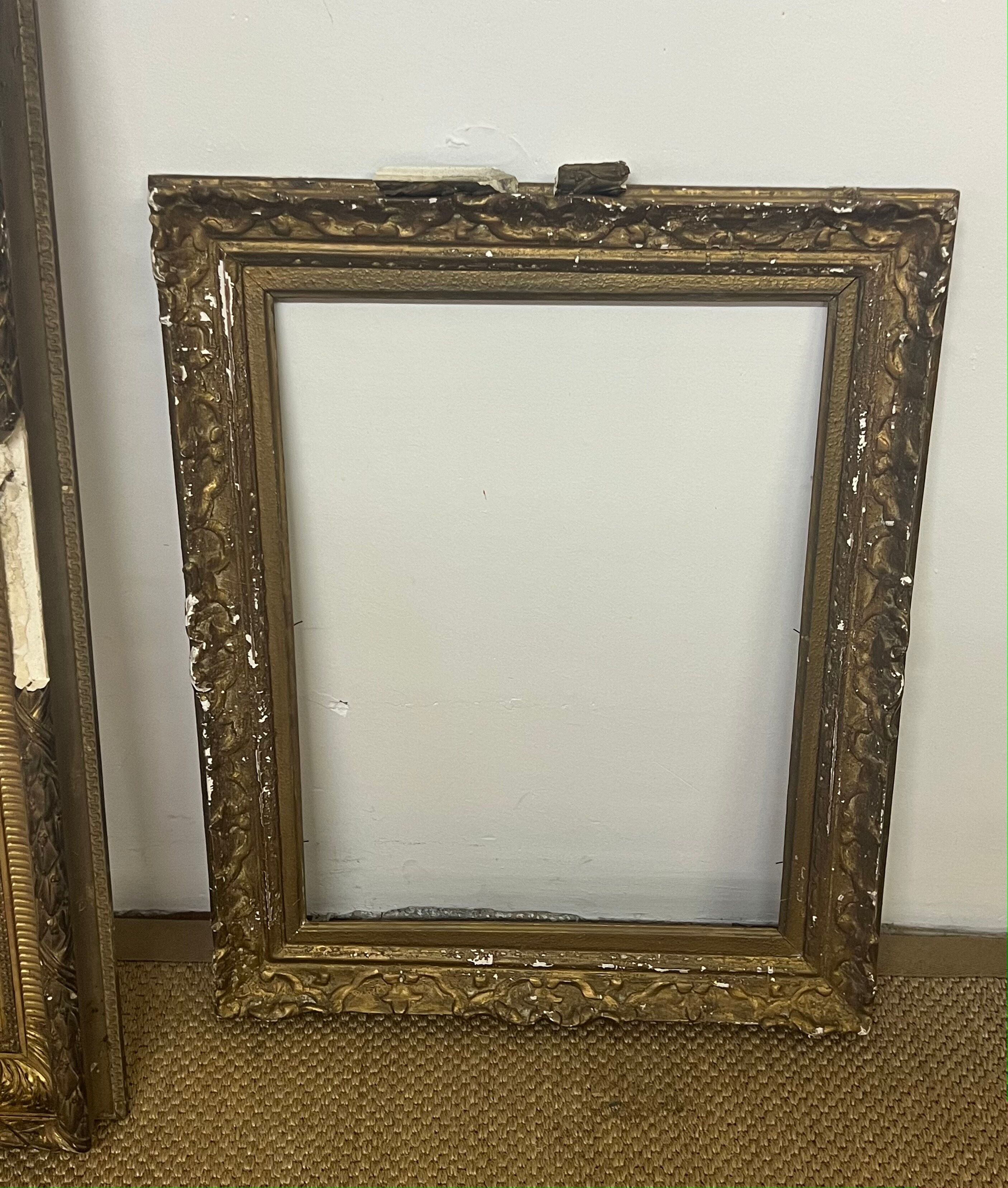 Set of 3 period frames in wood and gilded stucco