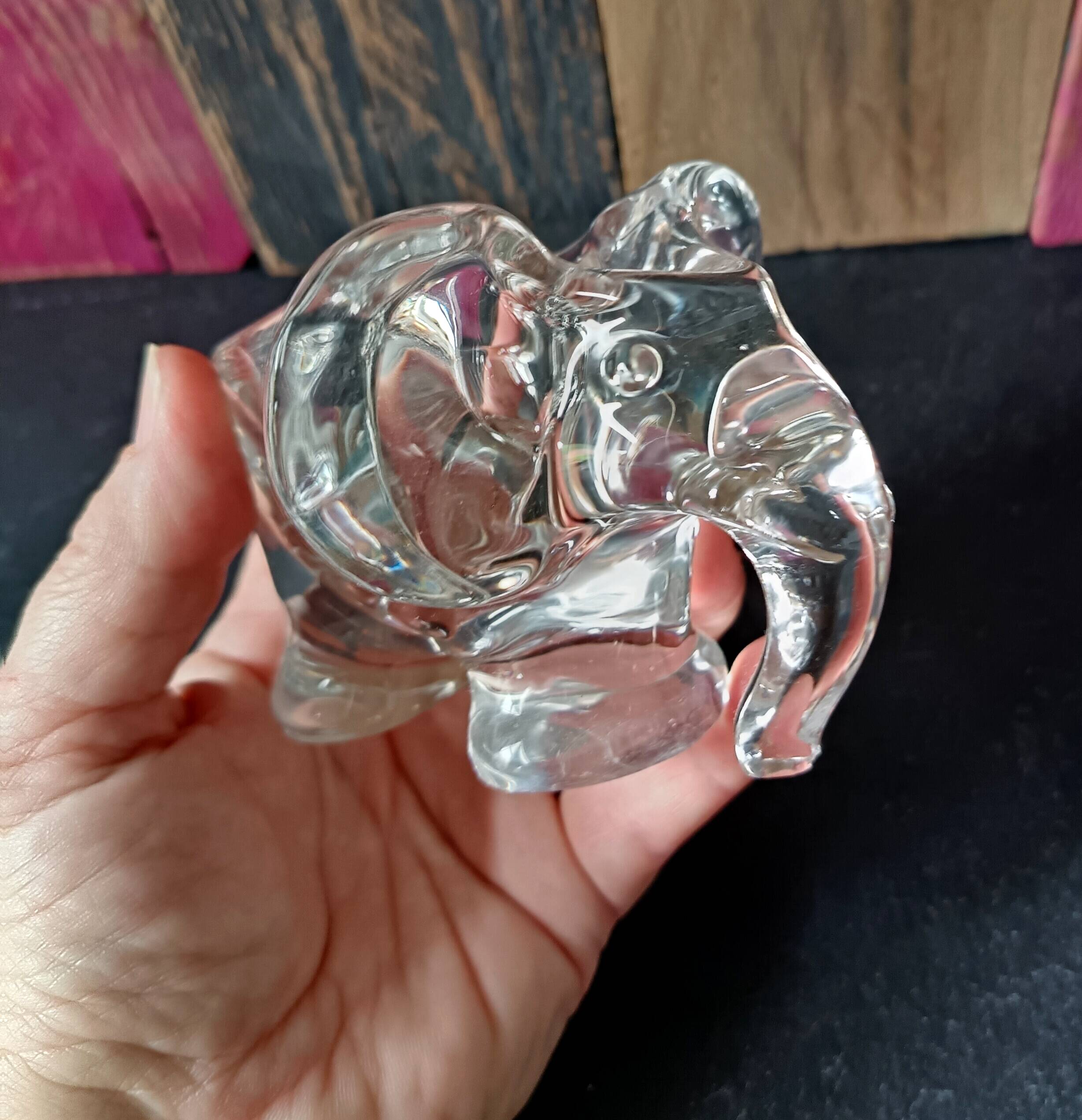Set of 2 Vannes Crystal Pocket Emptyers, elephant and ram