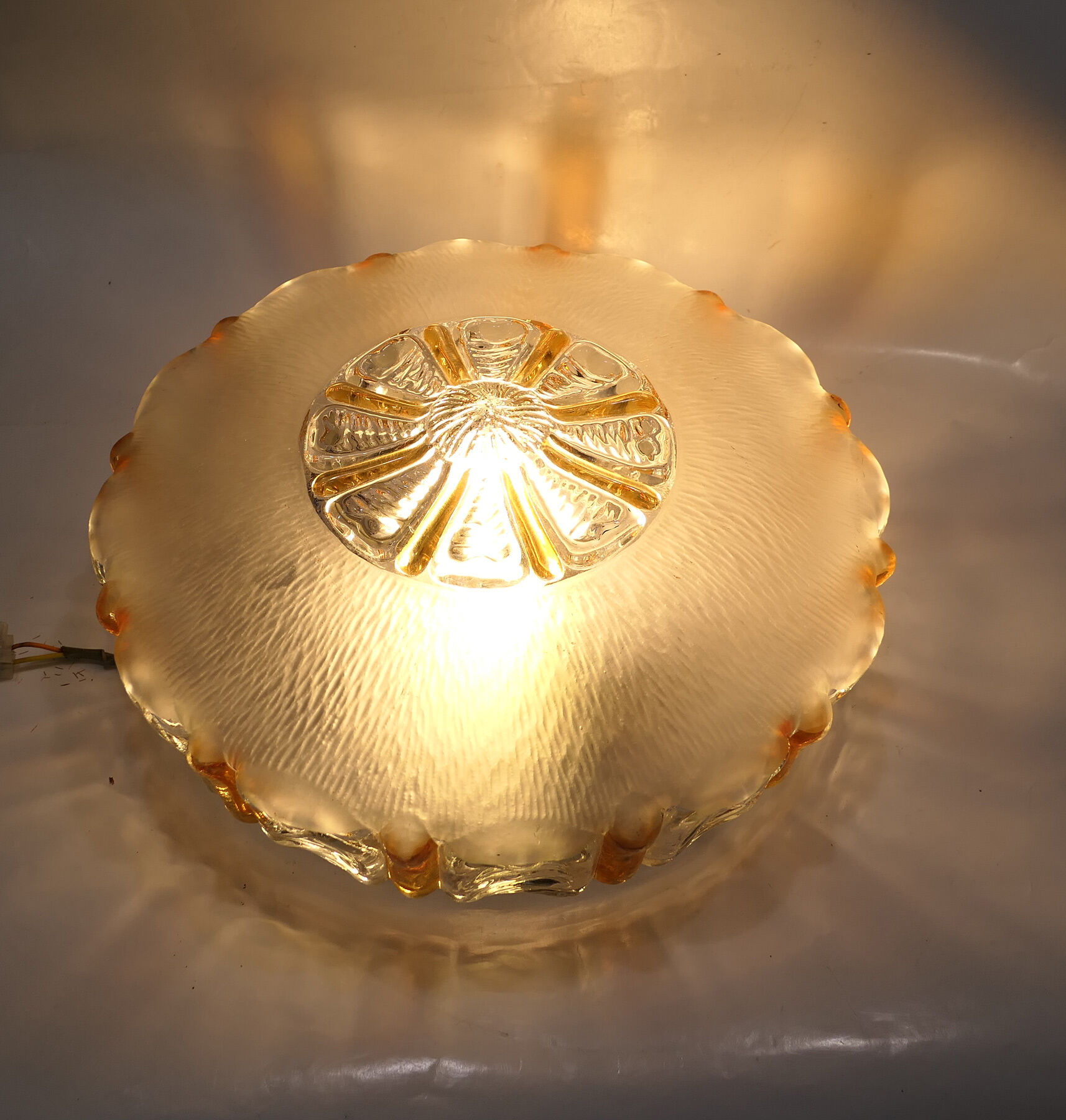 Wall lamp amber glass and ice effect