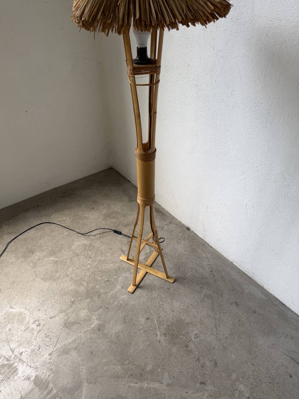 Bamboo and straw floor lamp 1980
