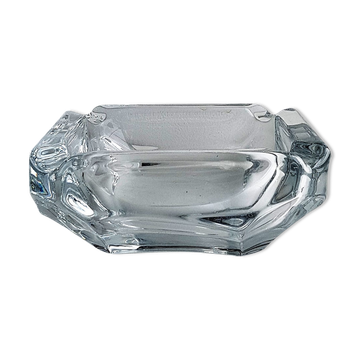 Cendrier en verre de forme carrée