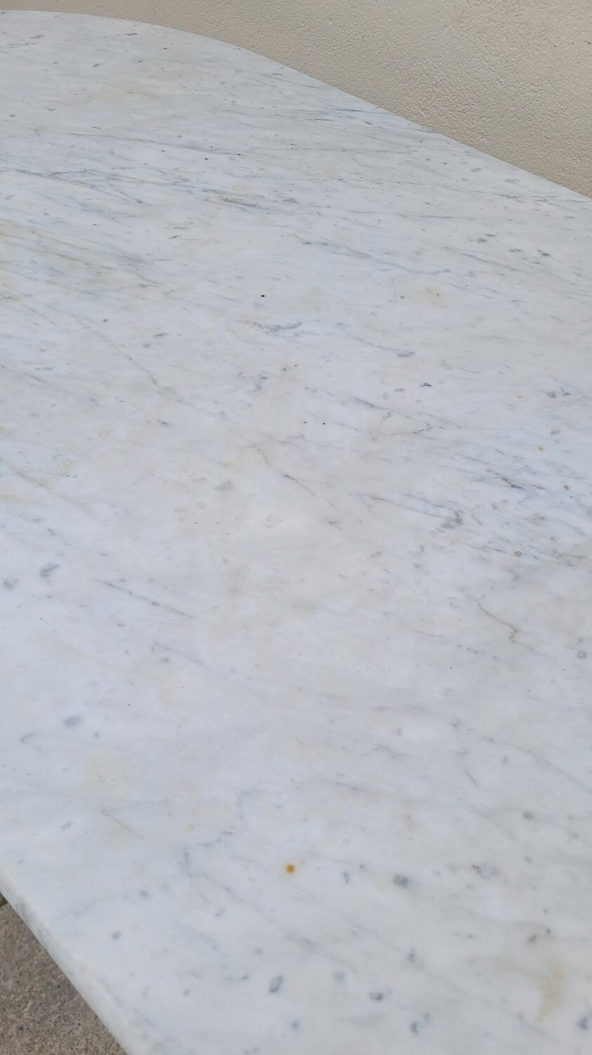 Restaurant bistro table in oval marble and decorated cast iron bases -1m51