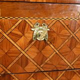 Rosewood and Mahogany chest of drawers, Louis XV / Louis XVI Transition style – Late 19th century