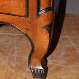 Curved chest of drawers Louis XV in blond walnut XVIII