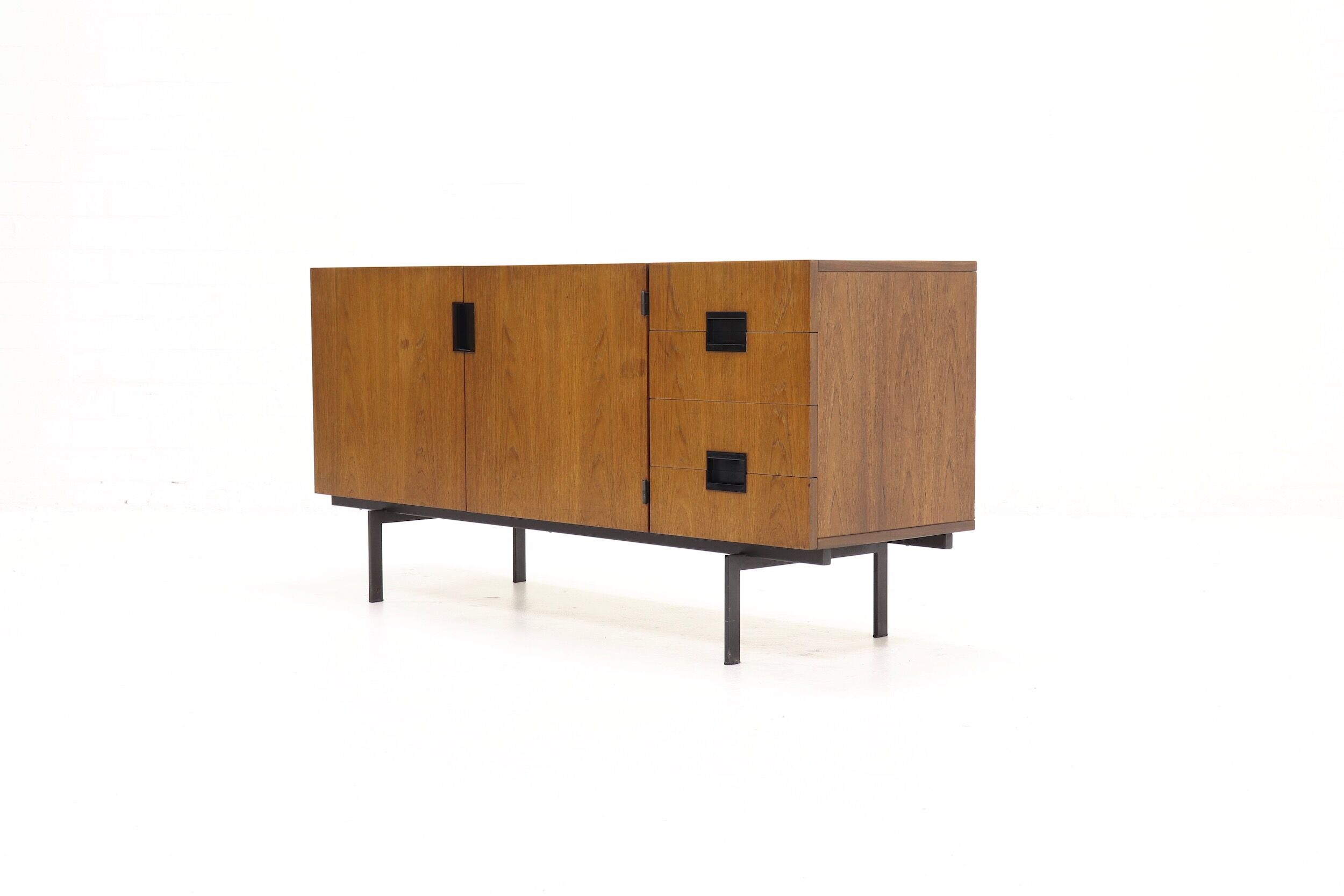 Pastoe DU01 japanese series sideboard by Cees Braakman 1950s