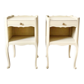 Set of bedside table