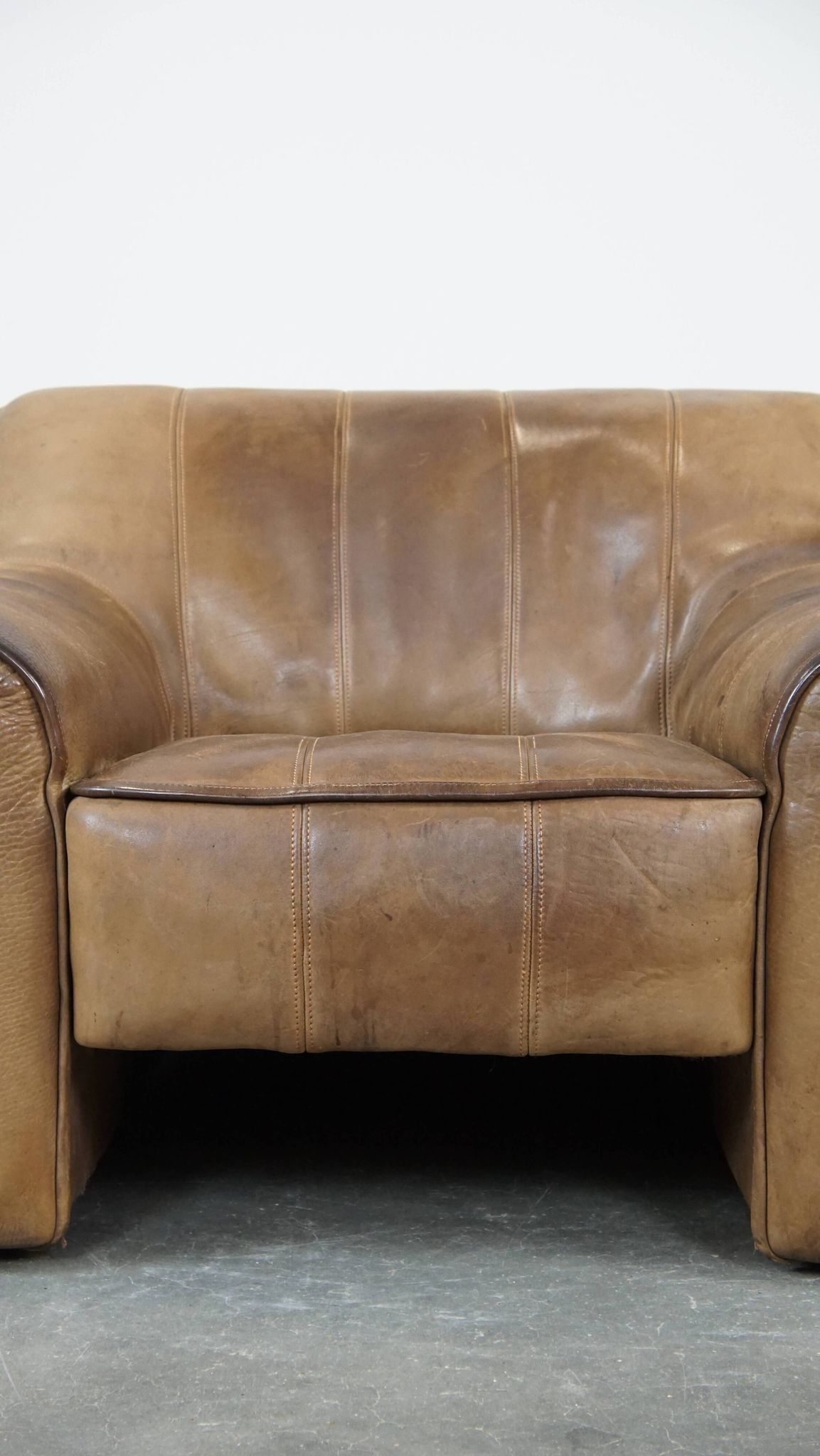 70s vintage buffalo leather design armchair from De Sede model DS44