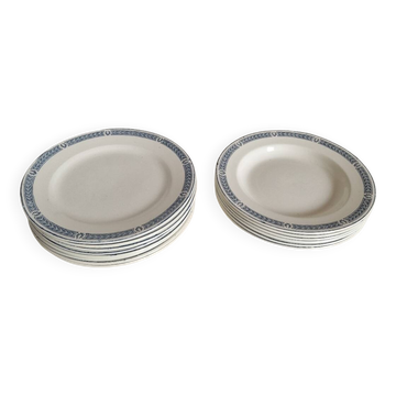 Set of 14 Terre de fer Salins plates, Castellane model