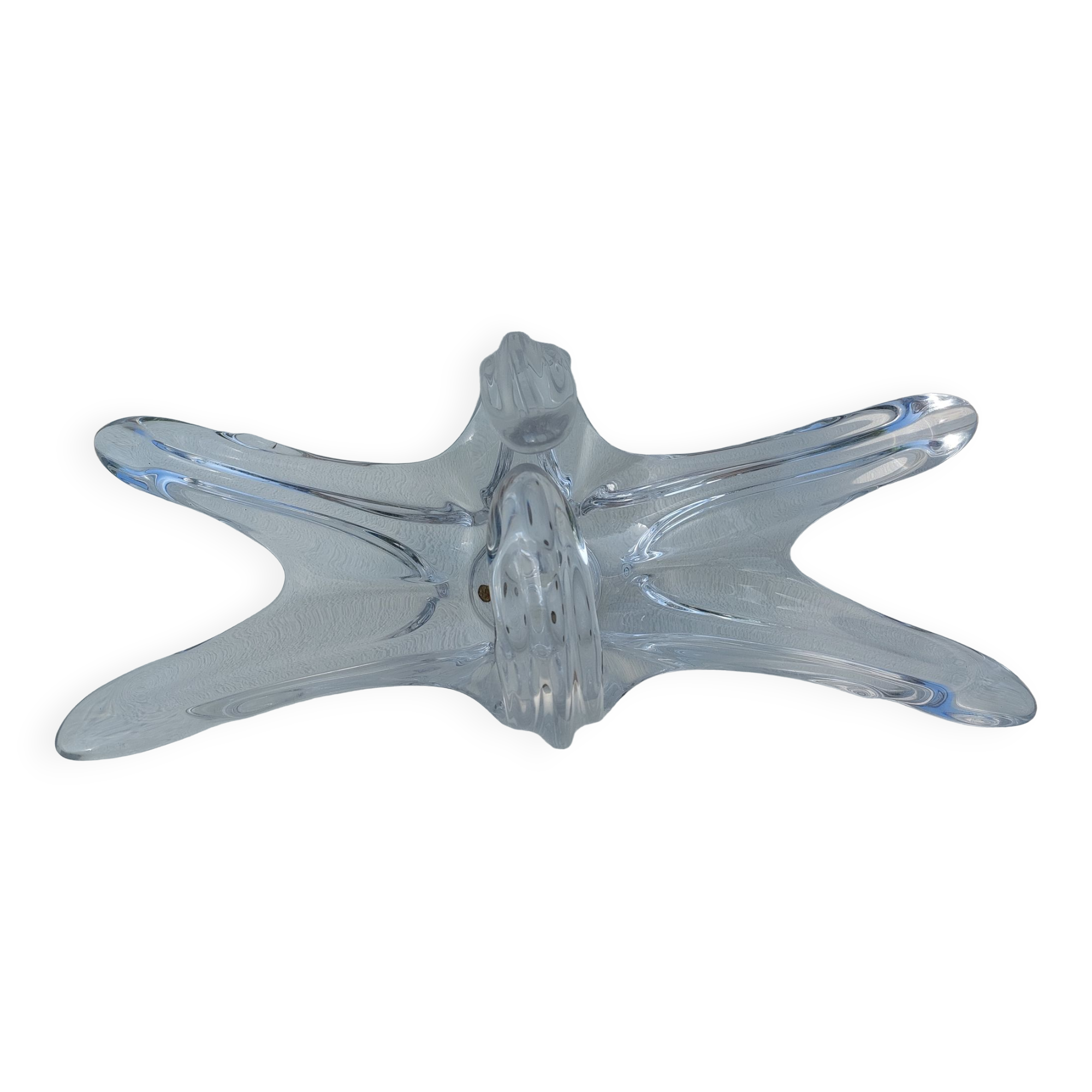 Valve crystal centerpiece