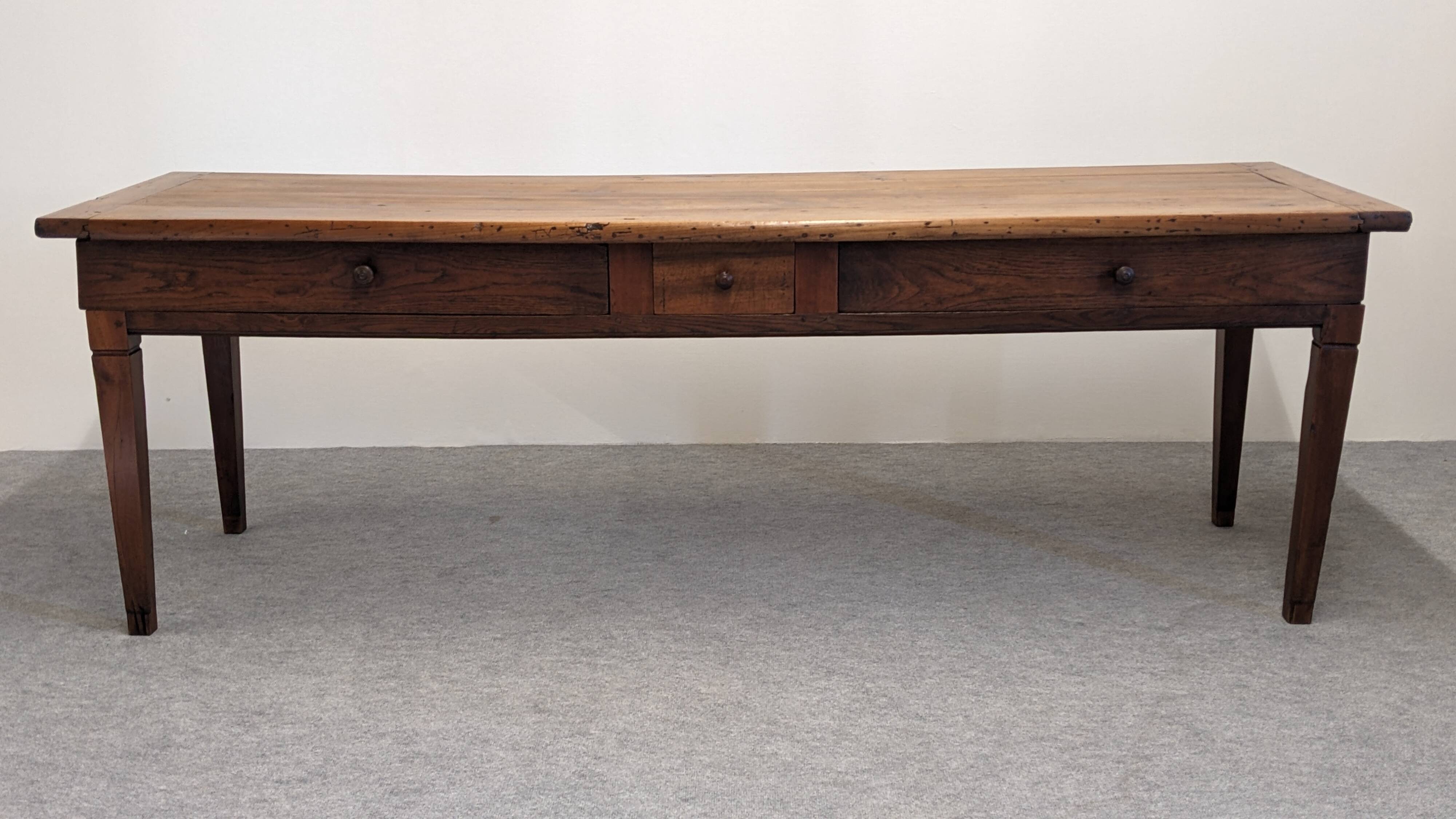 18th century Bresse farmhouse table in cherry wood