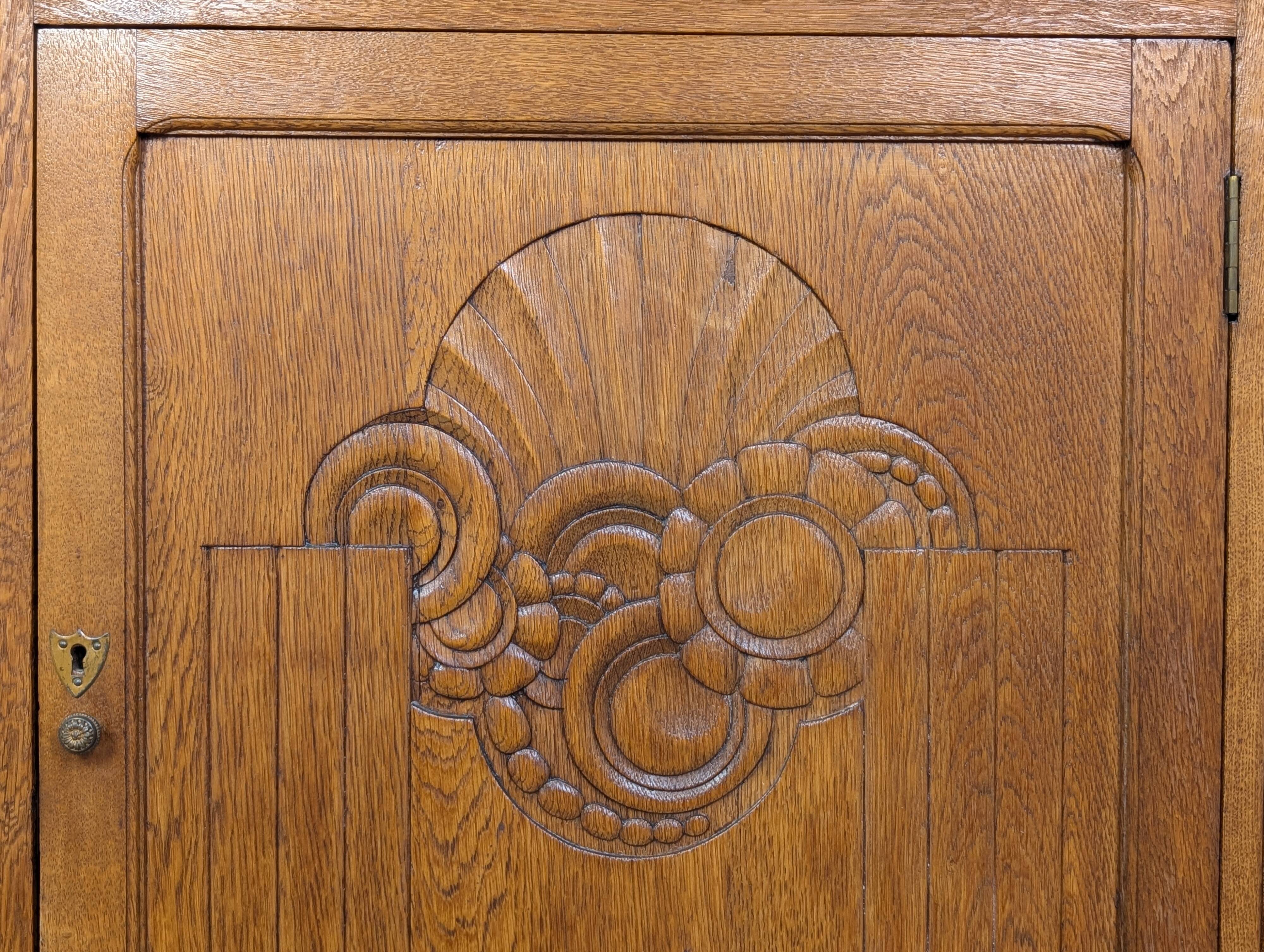 Art Deco furniture