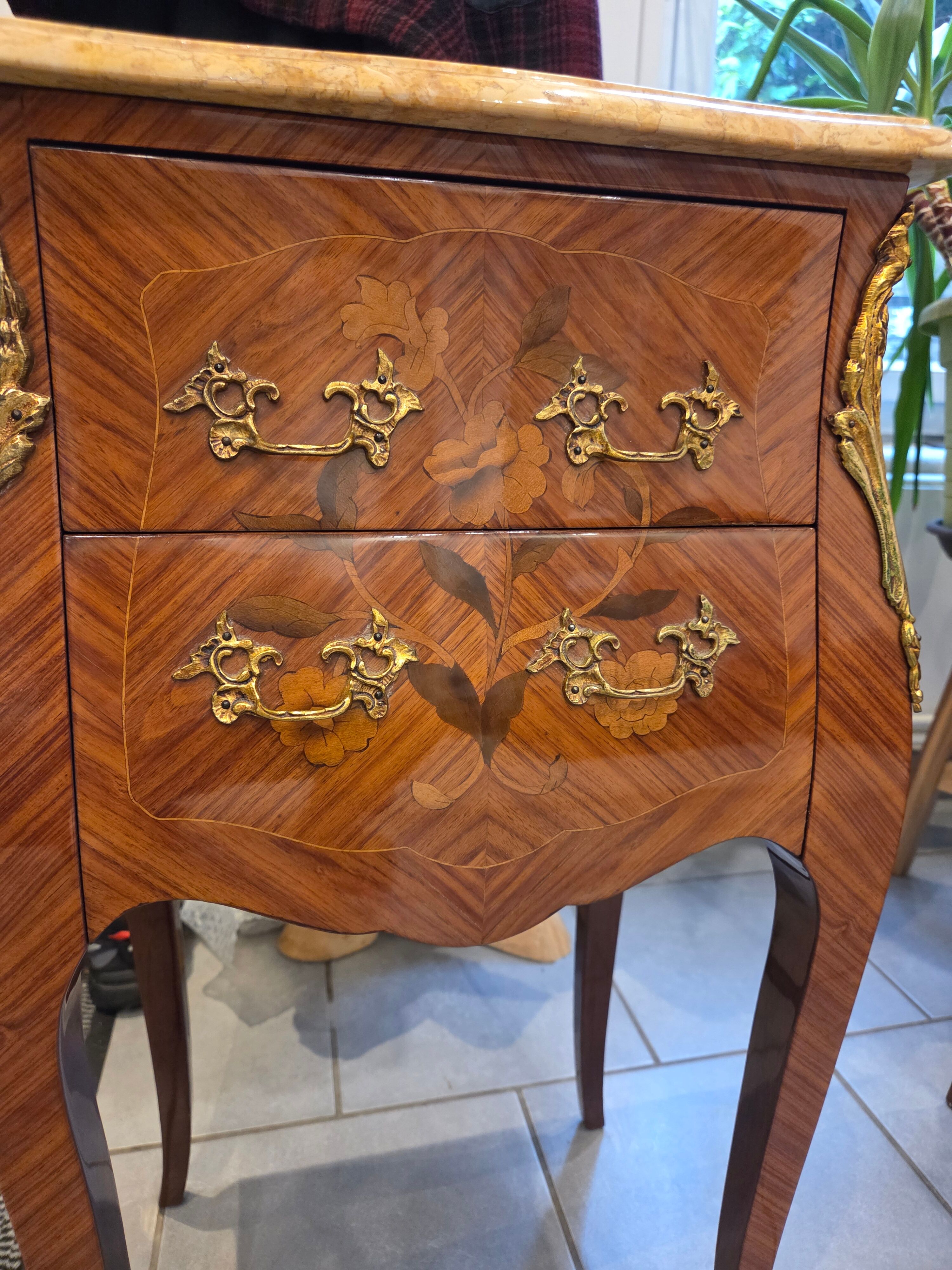 Pair of bedside tables in Louis XV style with marquetry - marble