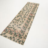 2x9 Vintage Floral Runner Rug, 77x271Cm