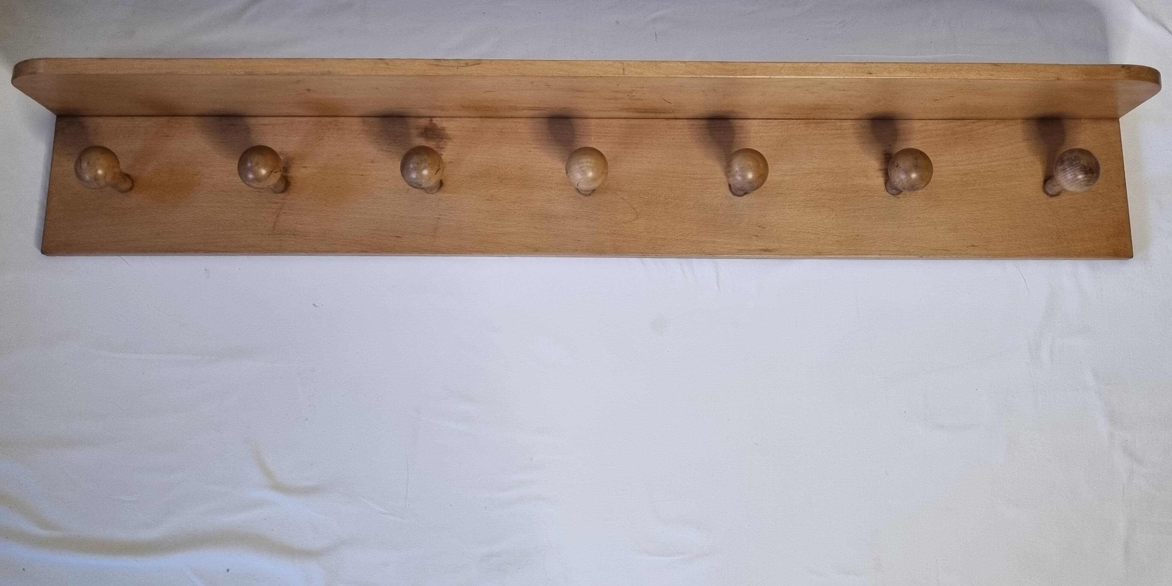 Wall-mounted coat rack, alpine design