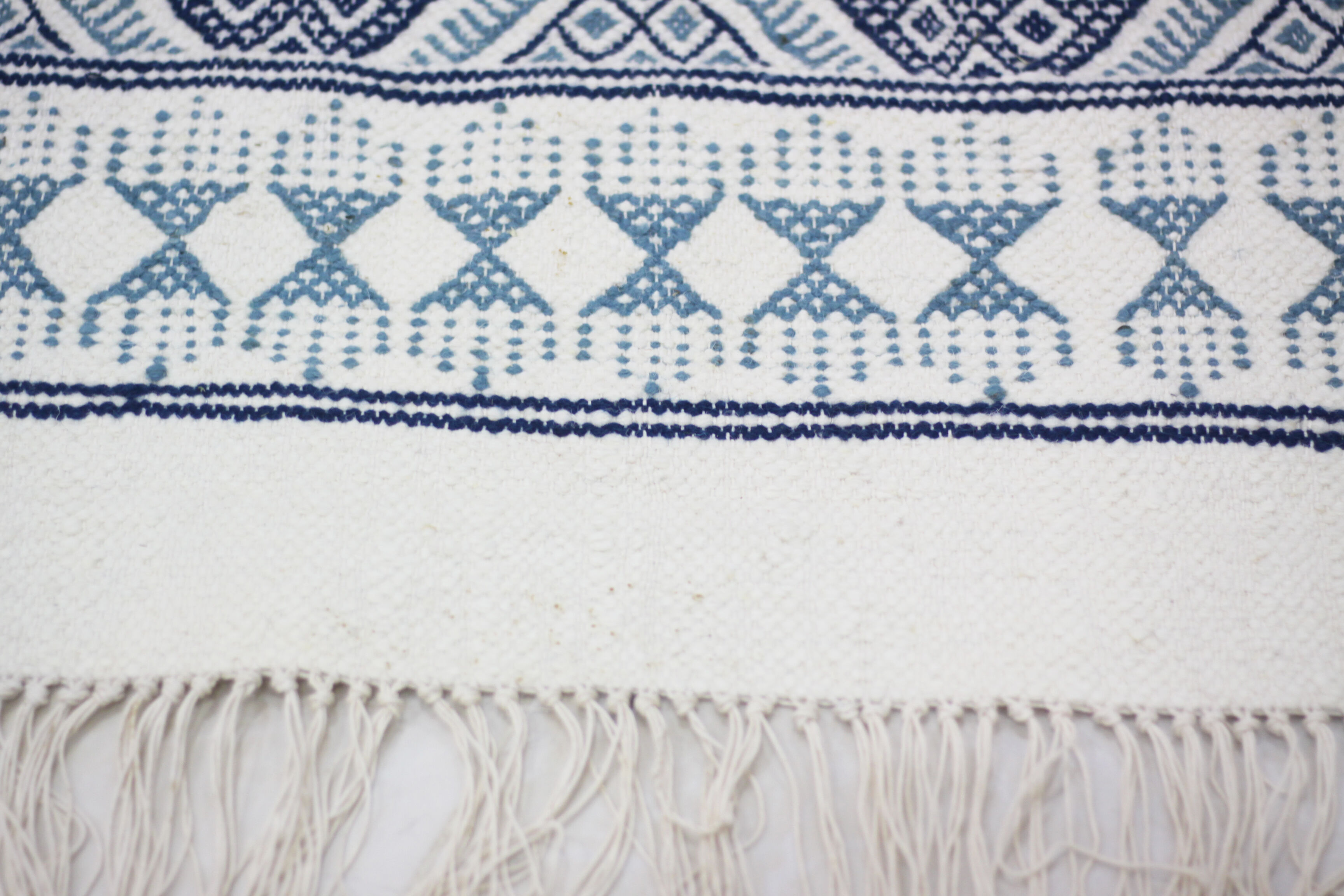 Handmade wool rug 205x90cm