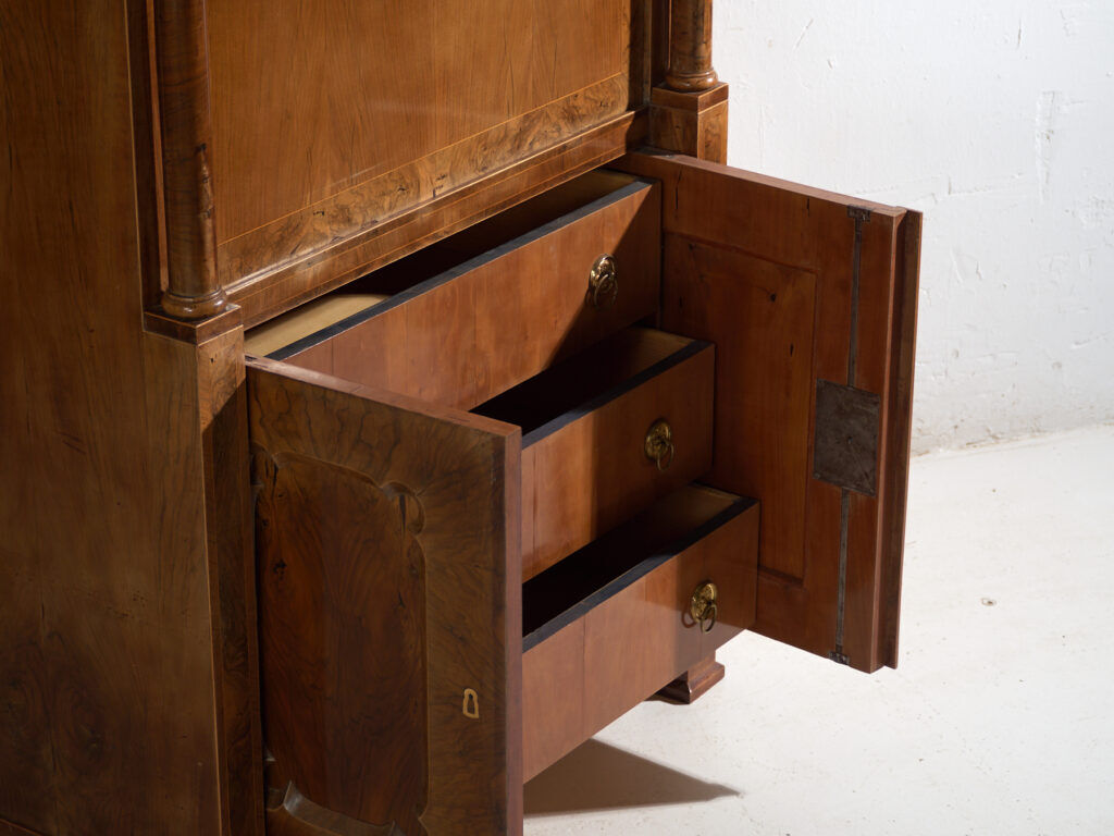 Antique Biedermeier walnut secretary – Austria, circa 1840