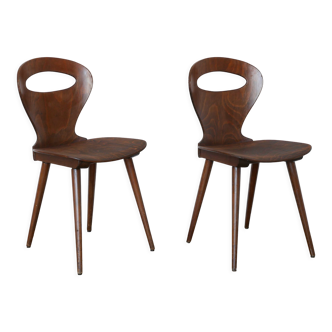 Suite of two Baumann Fourmi chairs