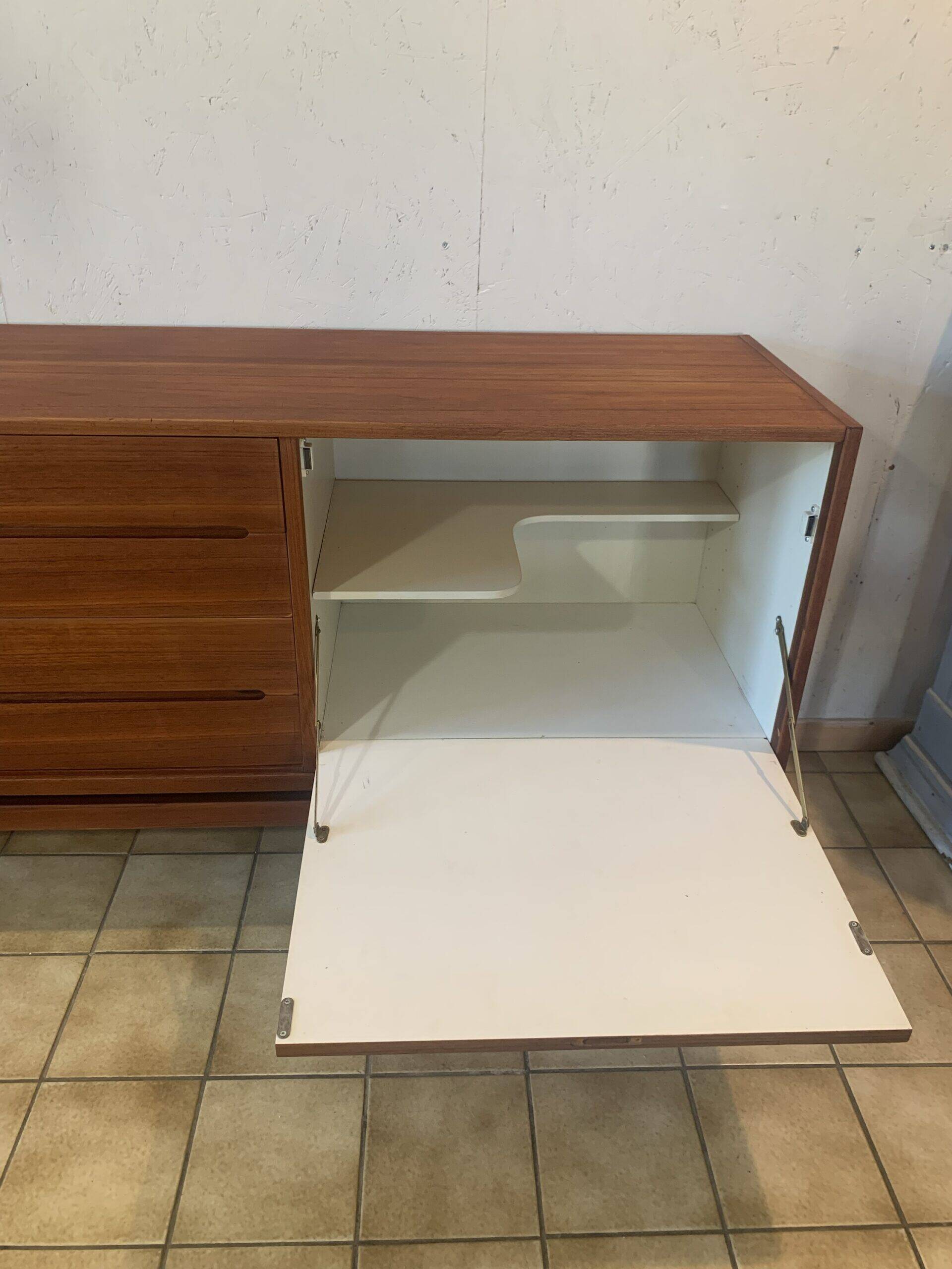 Scandinavian enfilade Nils Johnson