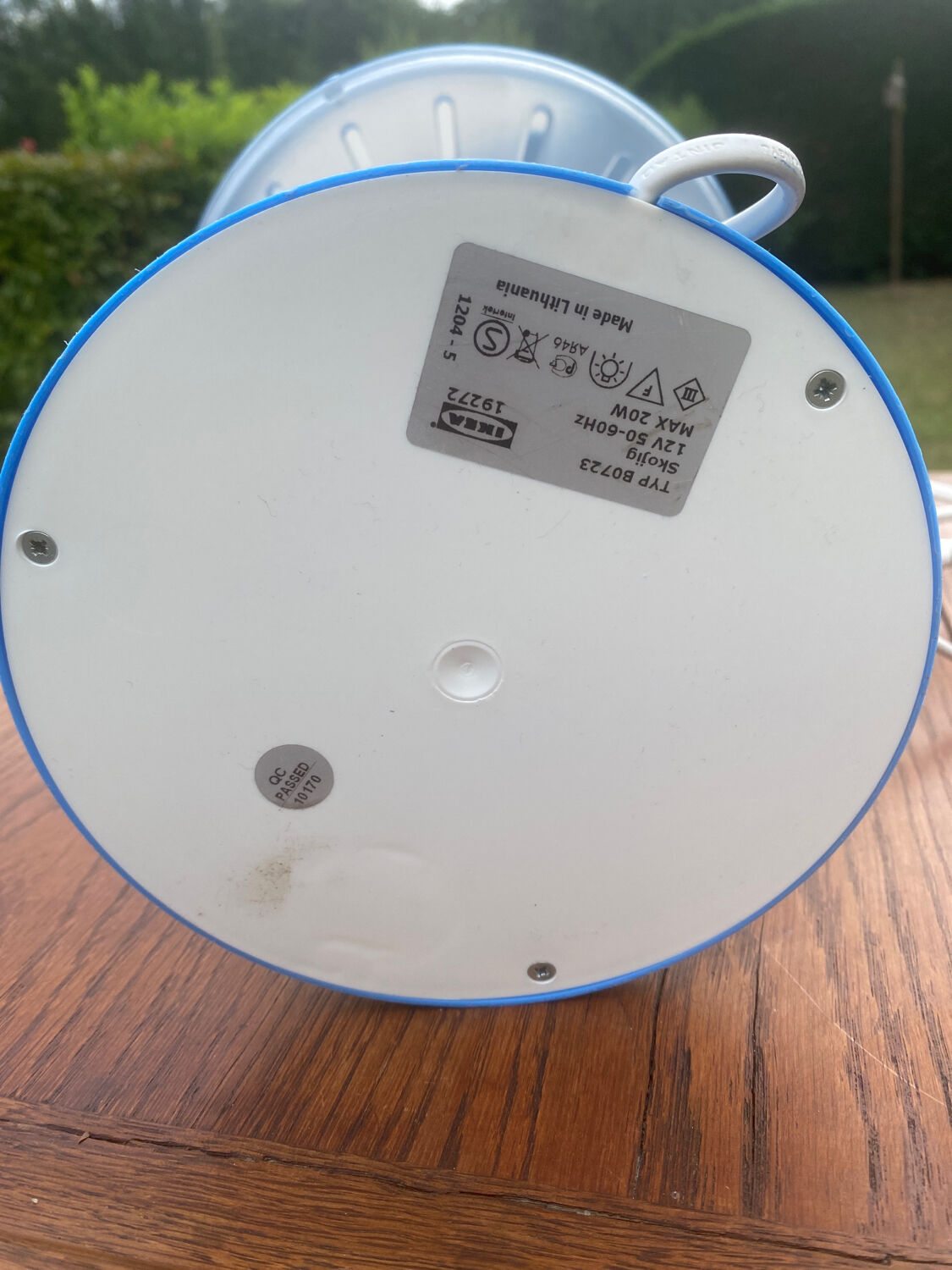 Blue skojig ikea lamp