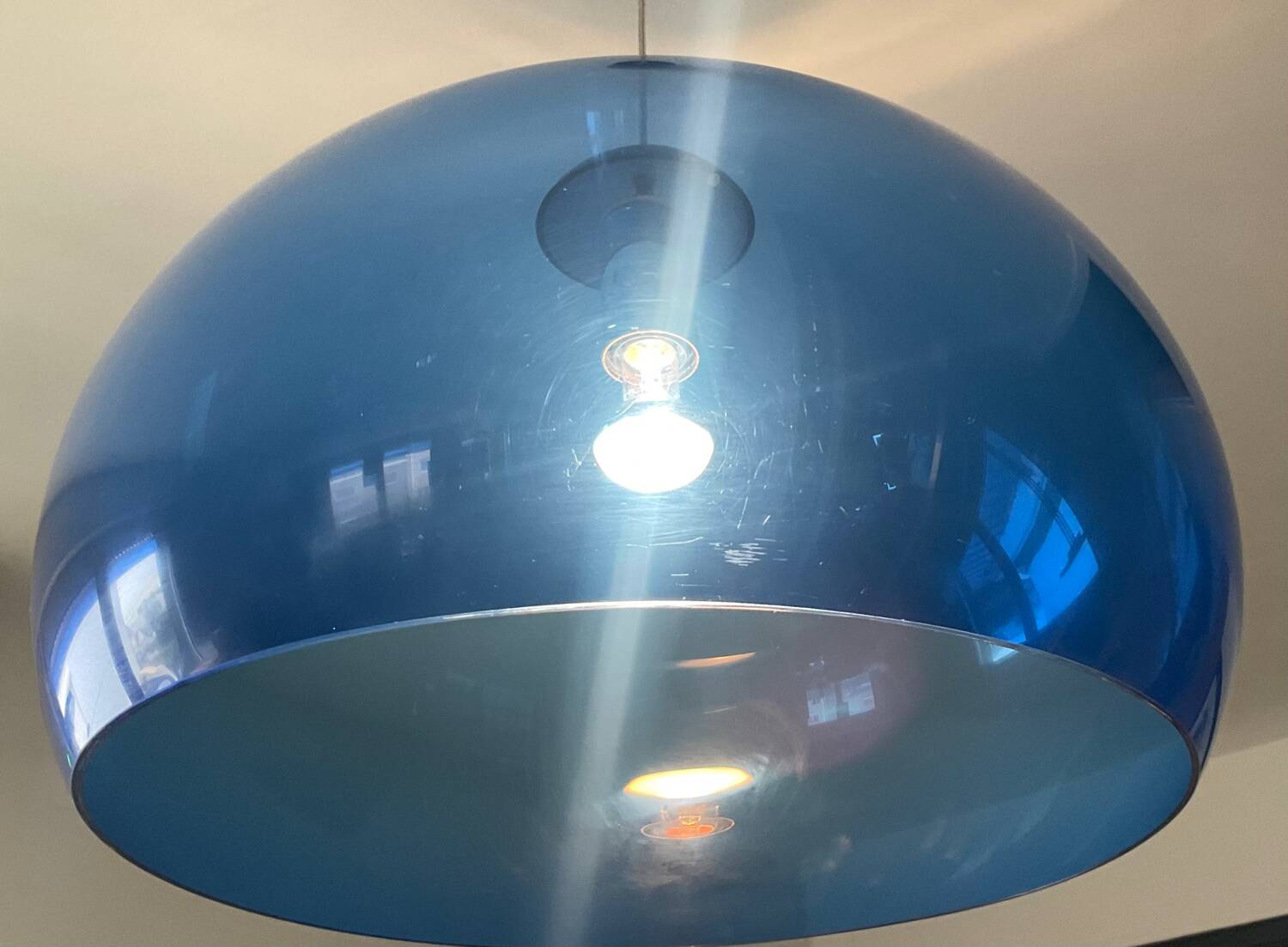 Suspension Kartell par Ferrucio Laviani