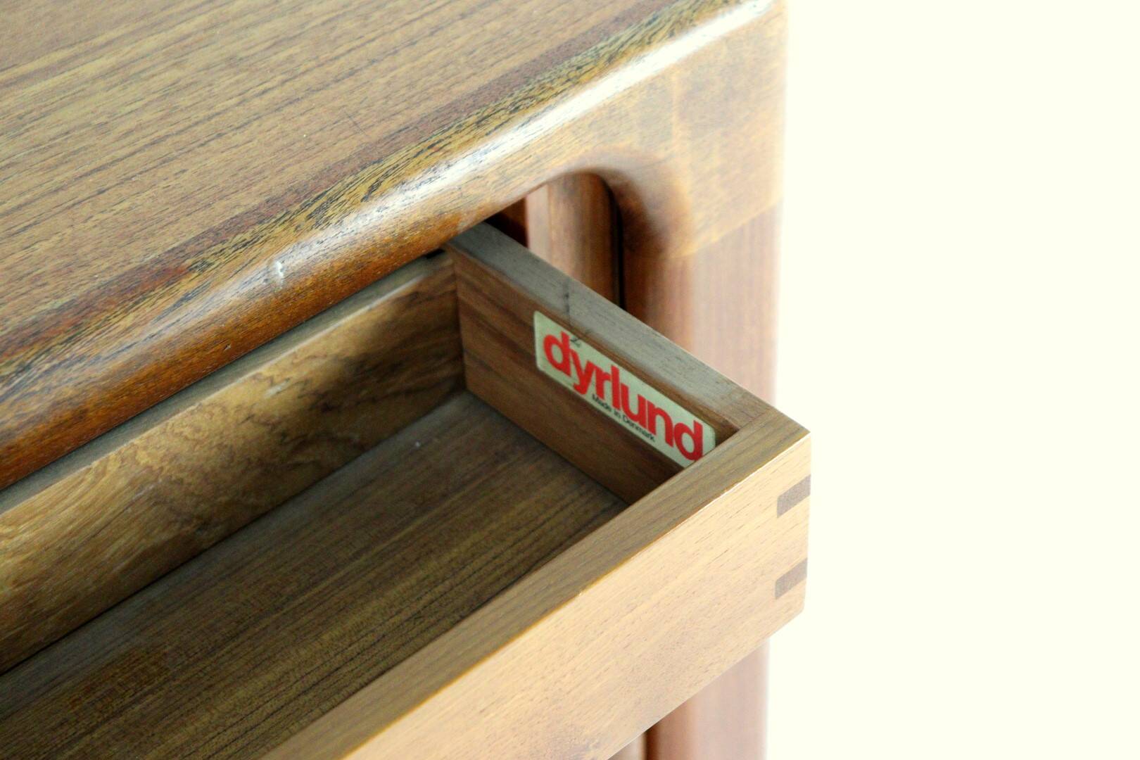 Dyrlund audio / tv cabinet 'Gronhoj'
