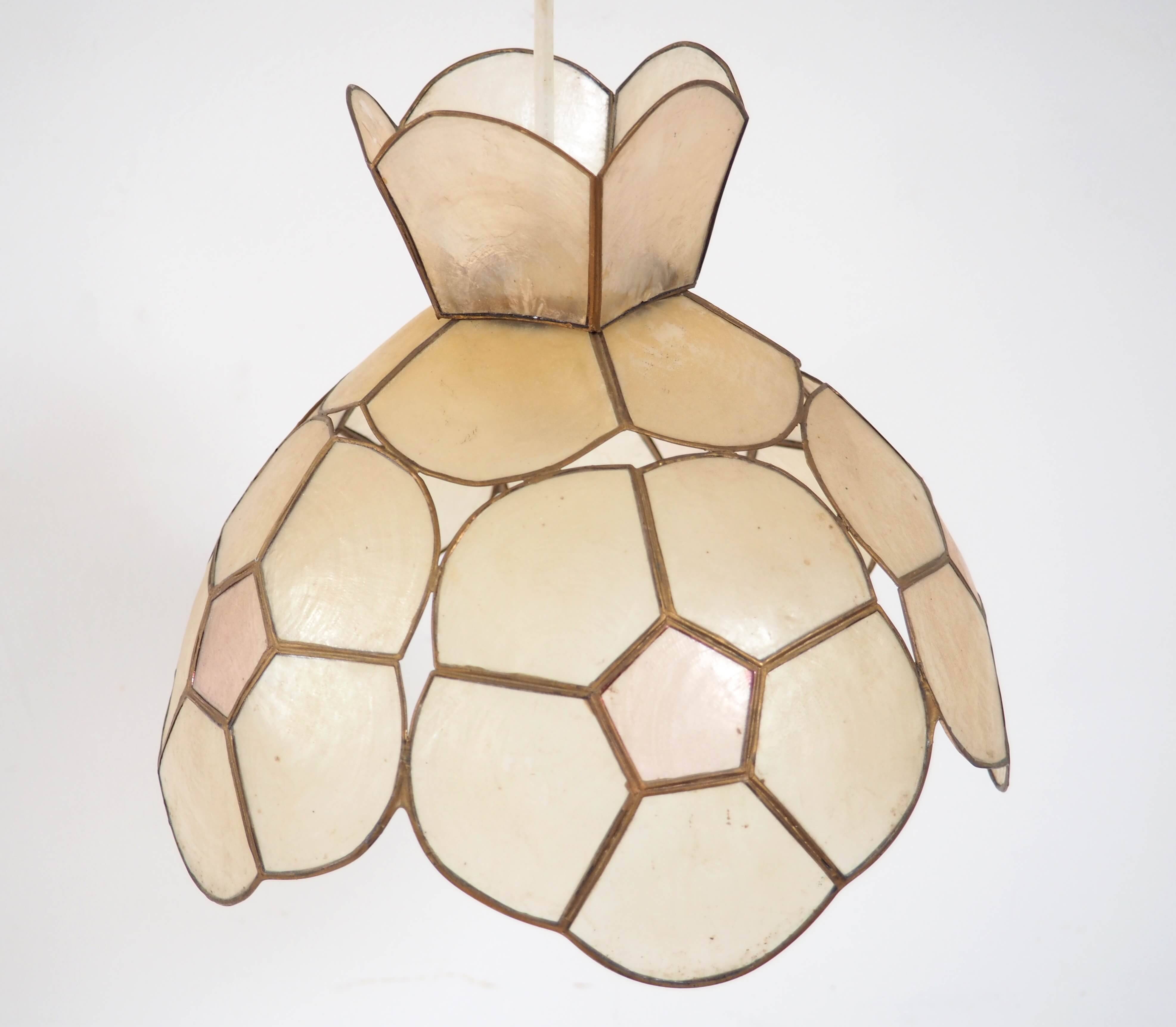 1980s mother-of-pearl mica pendant light