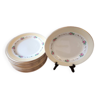 16 assiettes plates St Amand