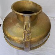 Brass pot