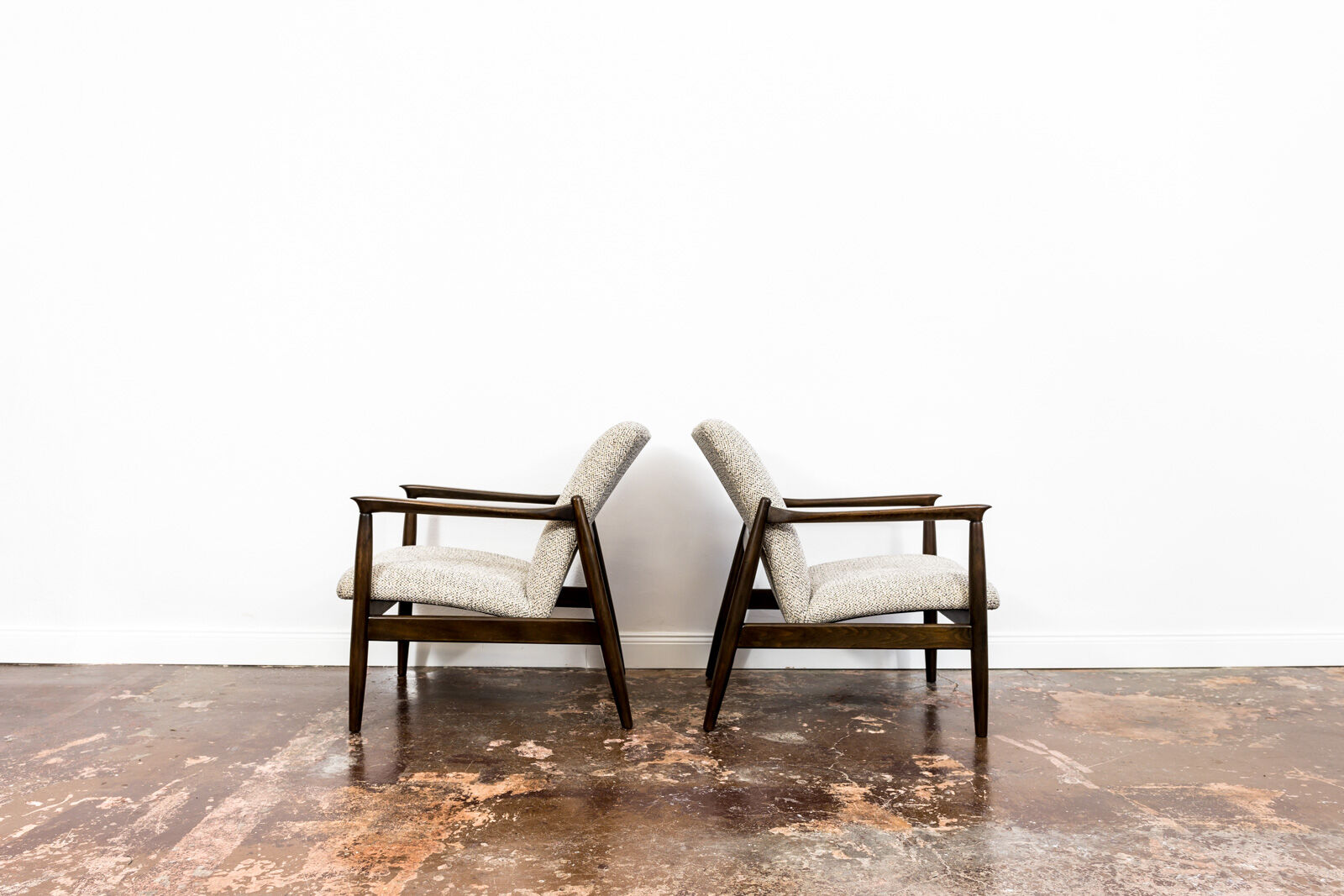 Pair of restored vintage GFM-64 armchairs by Edmund Homa, 1960s