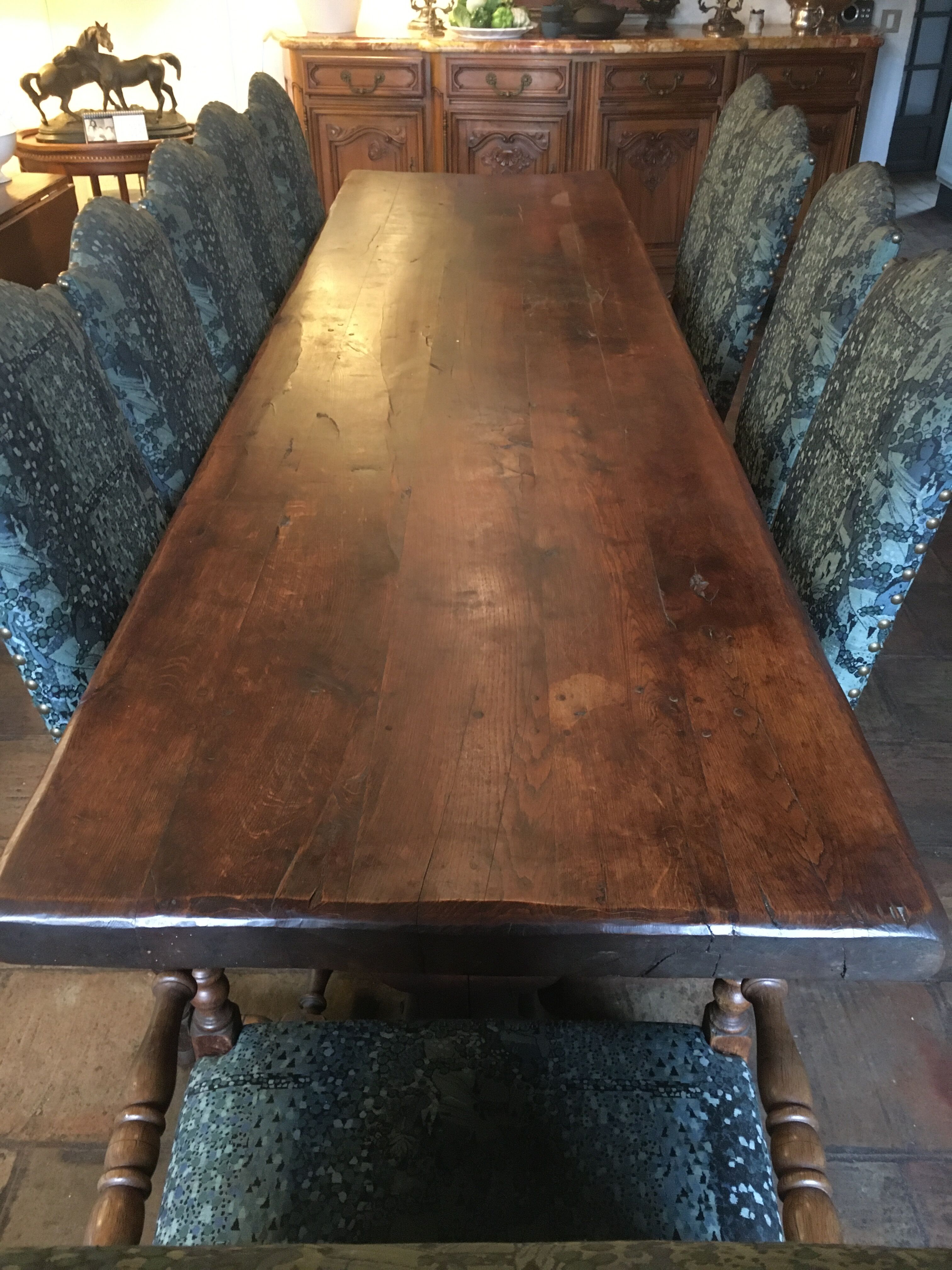 Monastery table - 9 chairs and 2 Louis XIII oak armchairs.