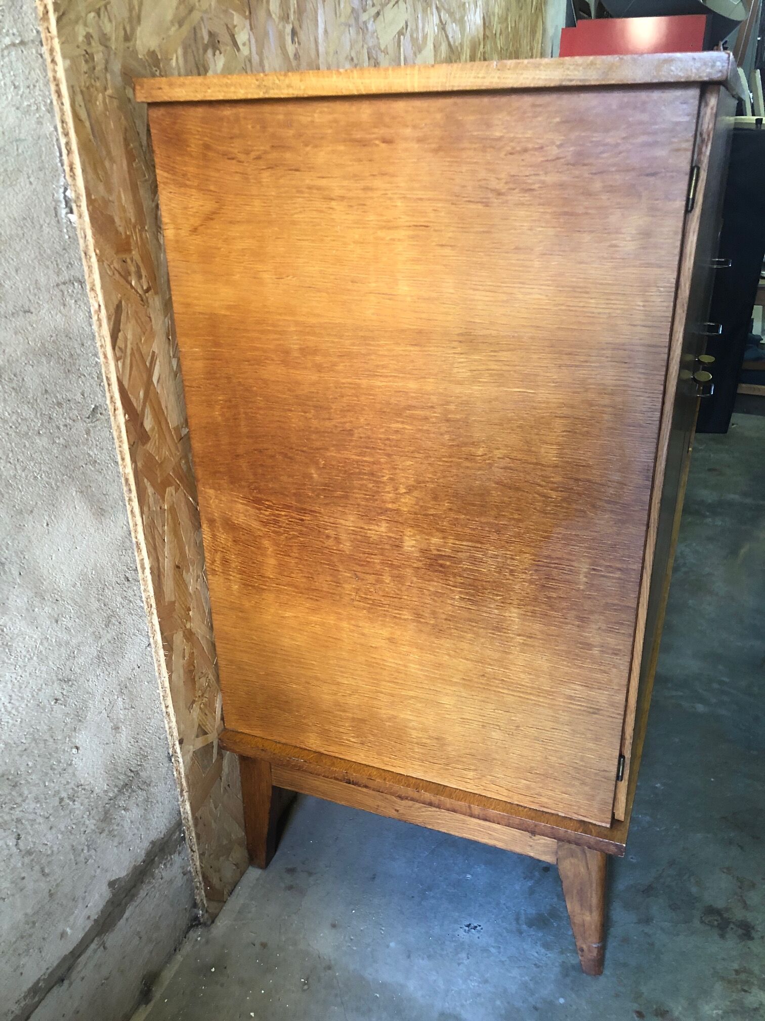 Enfilade 60-70s feet compass