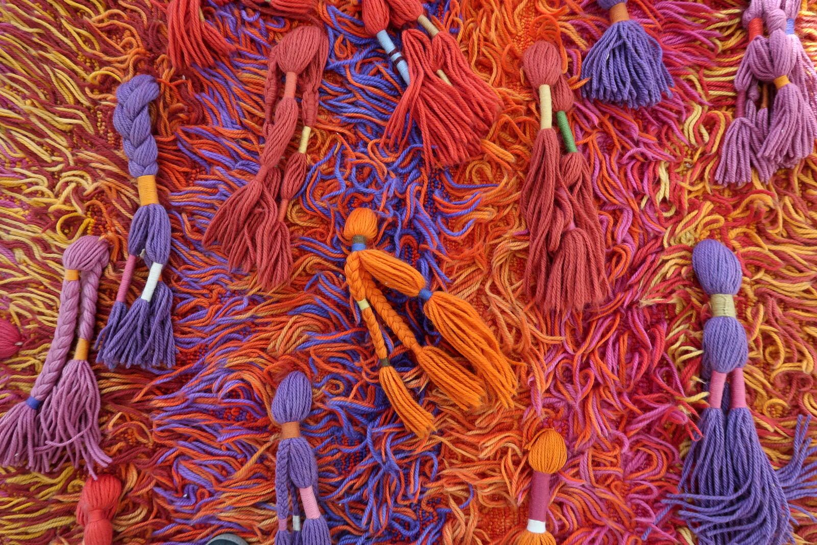 Tapis Rya suédois vintage, champ de couleur abstrait “Coucher de soleil”, vers 1960 — 150 × 220 cm — 1C1282