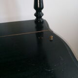 Black shelf 4 shelves on wheels