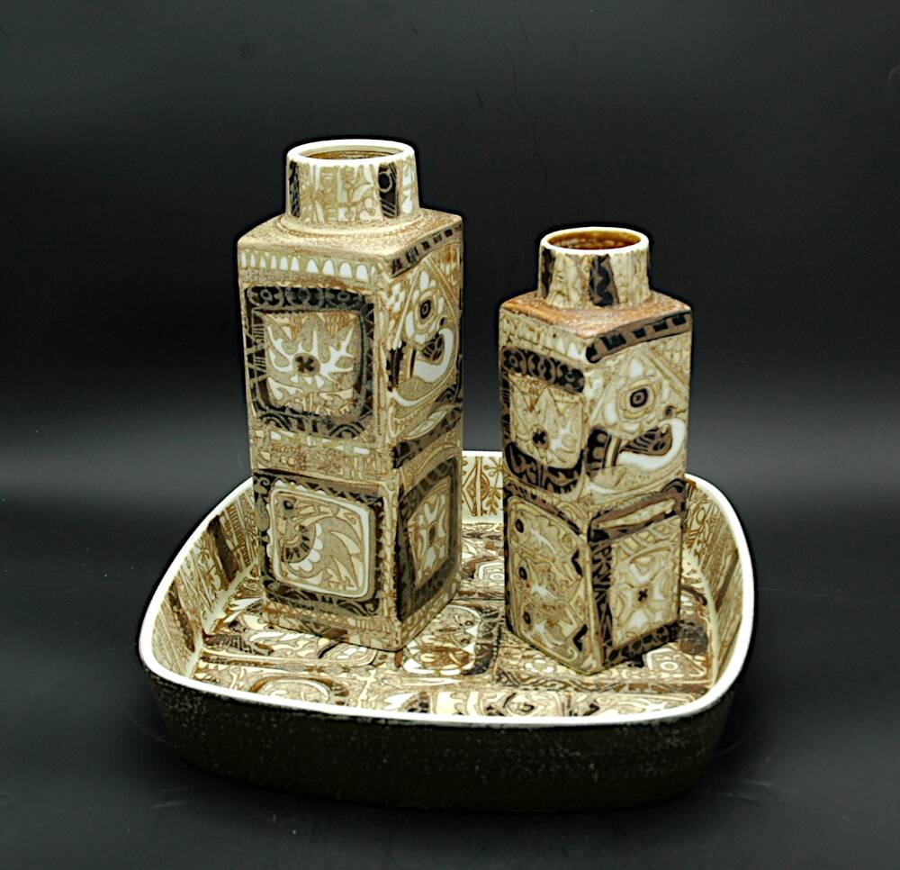 Set of 2 vases and 1 tray signed nils thorsson