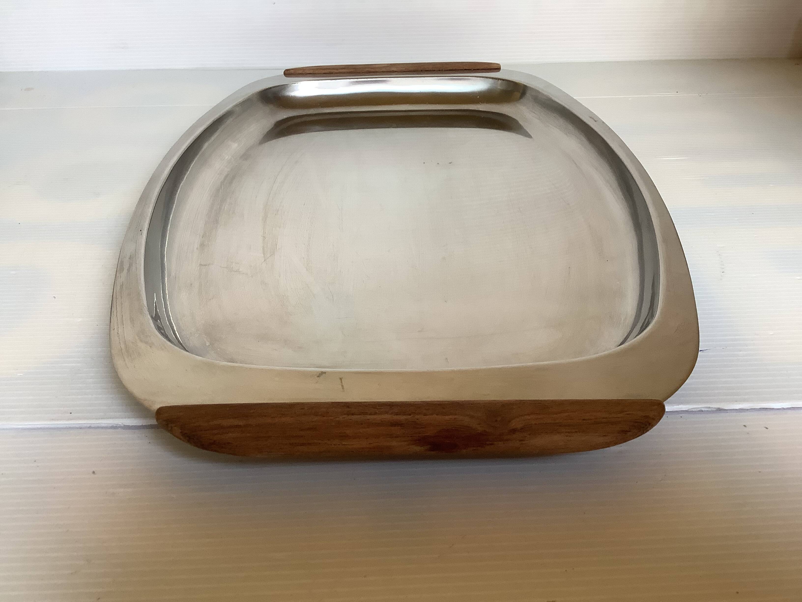 Metal and wood plateaus in Scandinavian style.