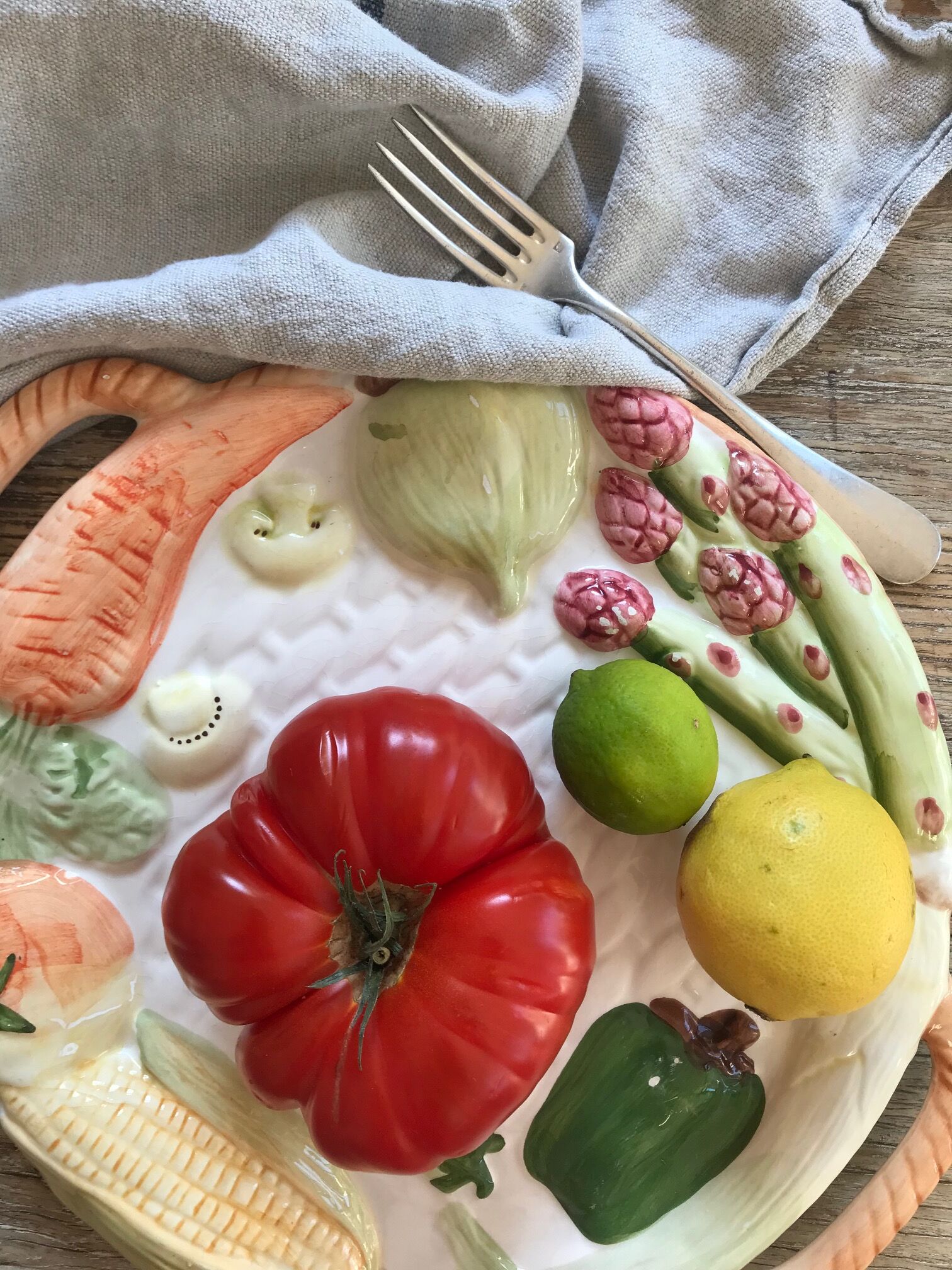 Slurry dish with handles