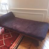 Meridian bench