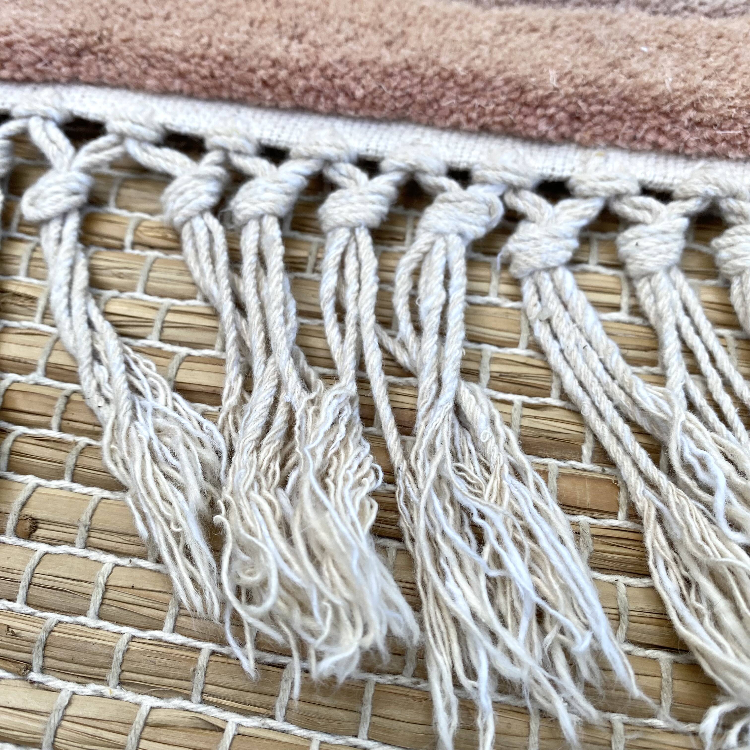 Vintage Chinese wool rug 60X92