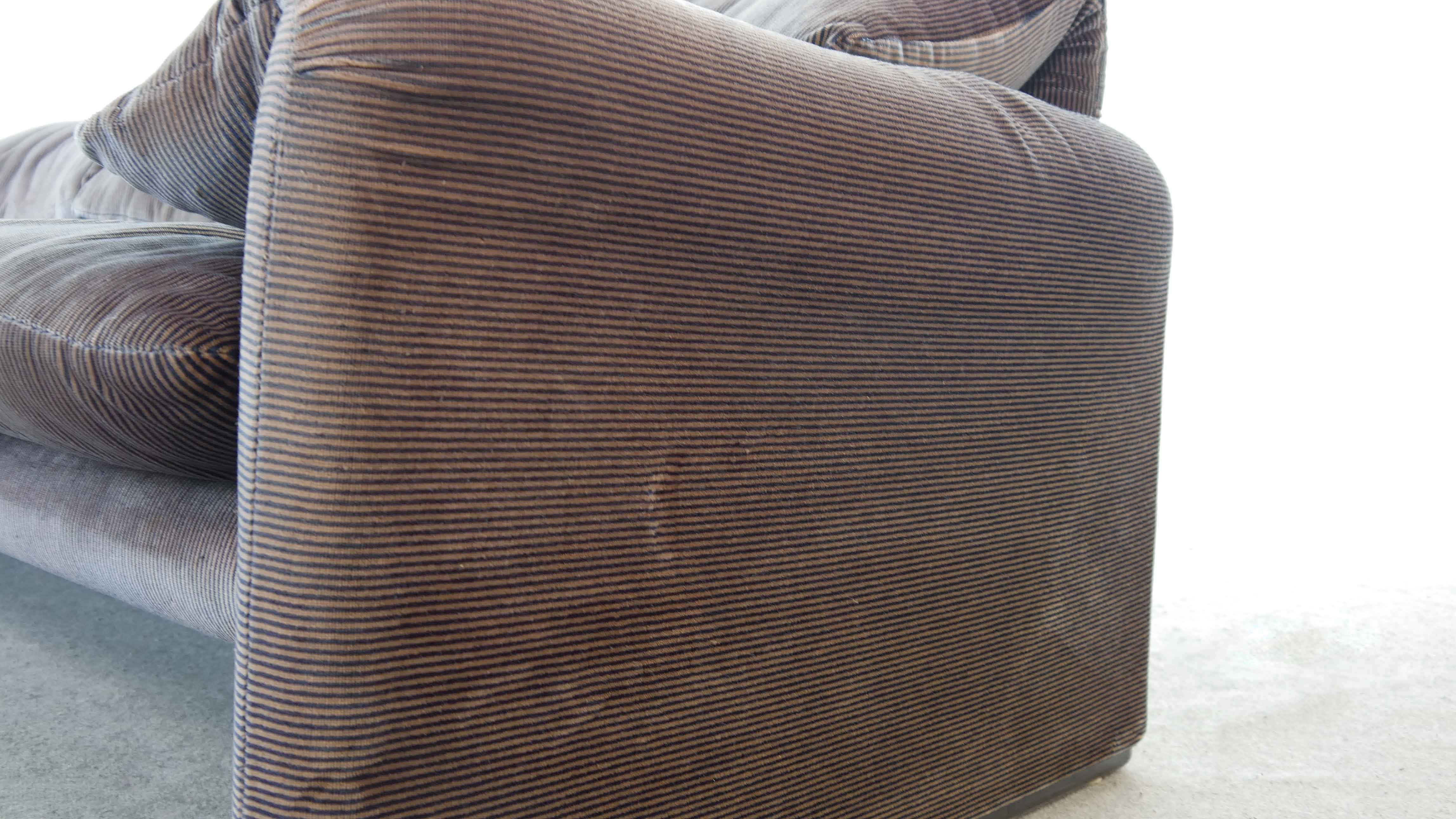 Maralunga 3-seat sofa by Vico Magistretti for Cassina, Italy