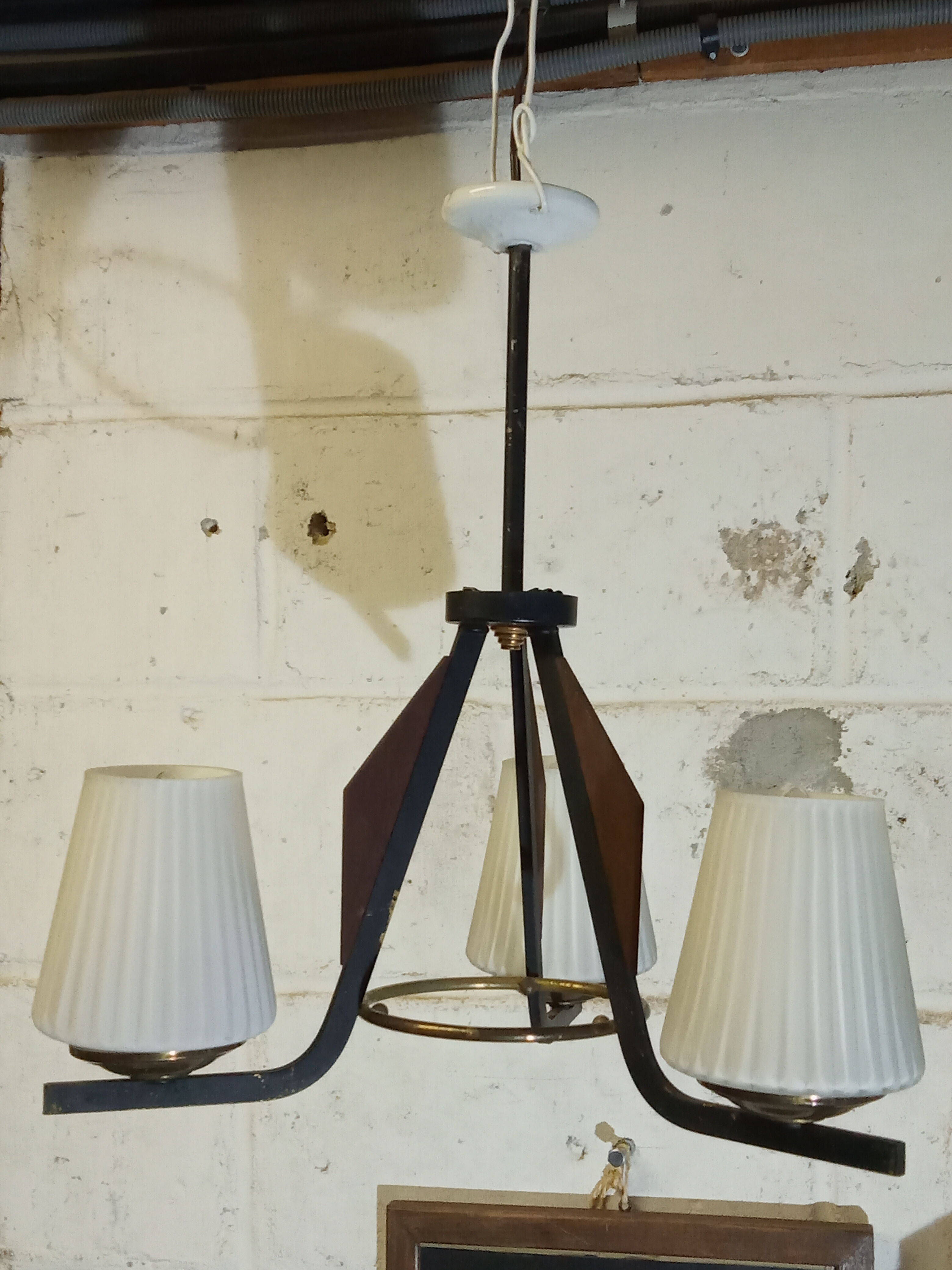 Lustre scandinave des années 60