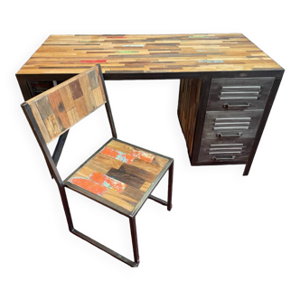 Desk with “SHOGUN” Locker chair in recycled Indonesian fishing boat wood and metal